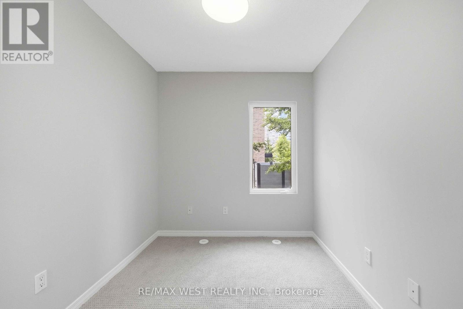 #122 20 ELSIE LANE - Image 26