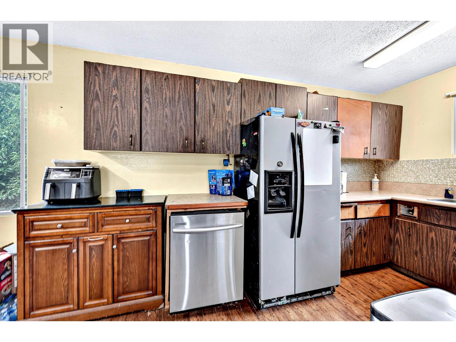 #40 800 Valhalla Drive - Image 11