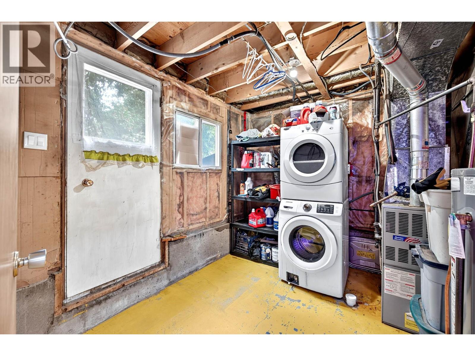 #40 800 Valhalla Drive - 29