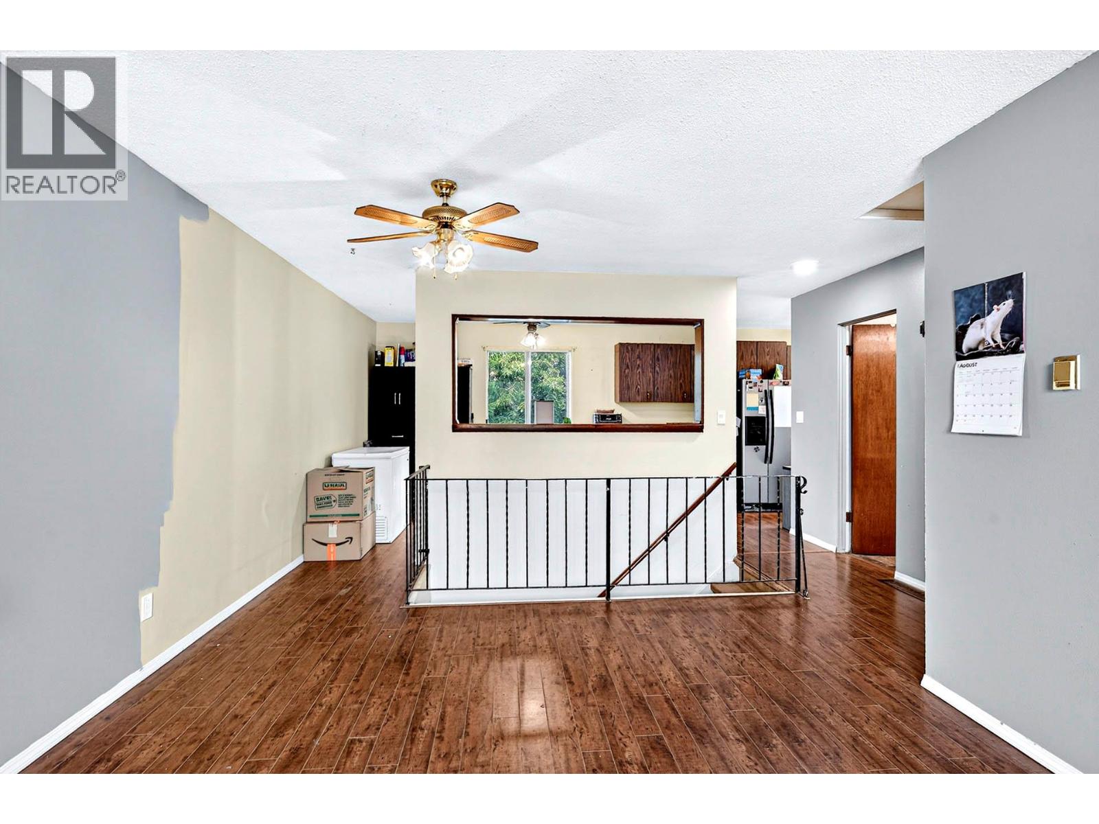 #40 800 Valhalla Drive - Image 3