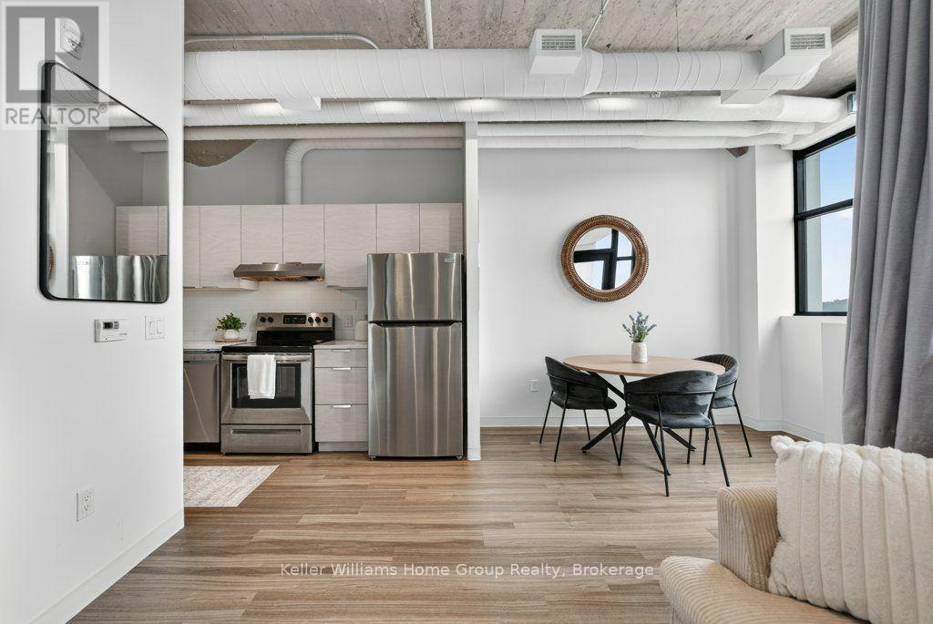 #304 120 HURON STREET - Image 14