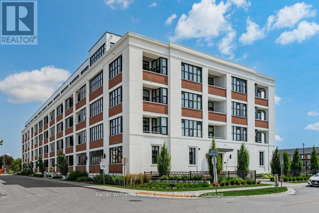 #304 120 HURON STREET - 2