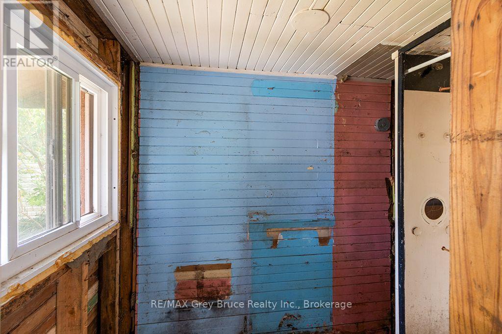 11 MCNEIL STREET - 26
