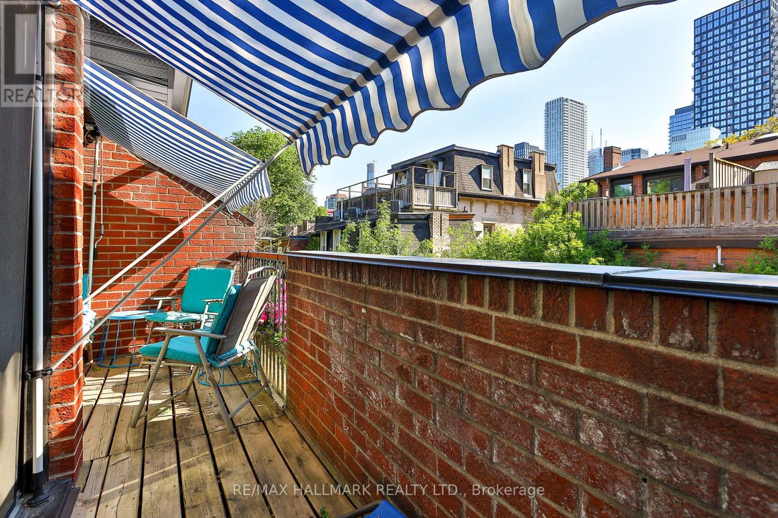 #21 17 PEMBROKE STREET - 10