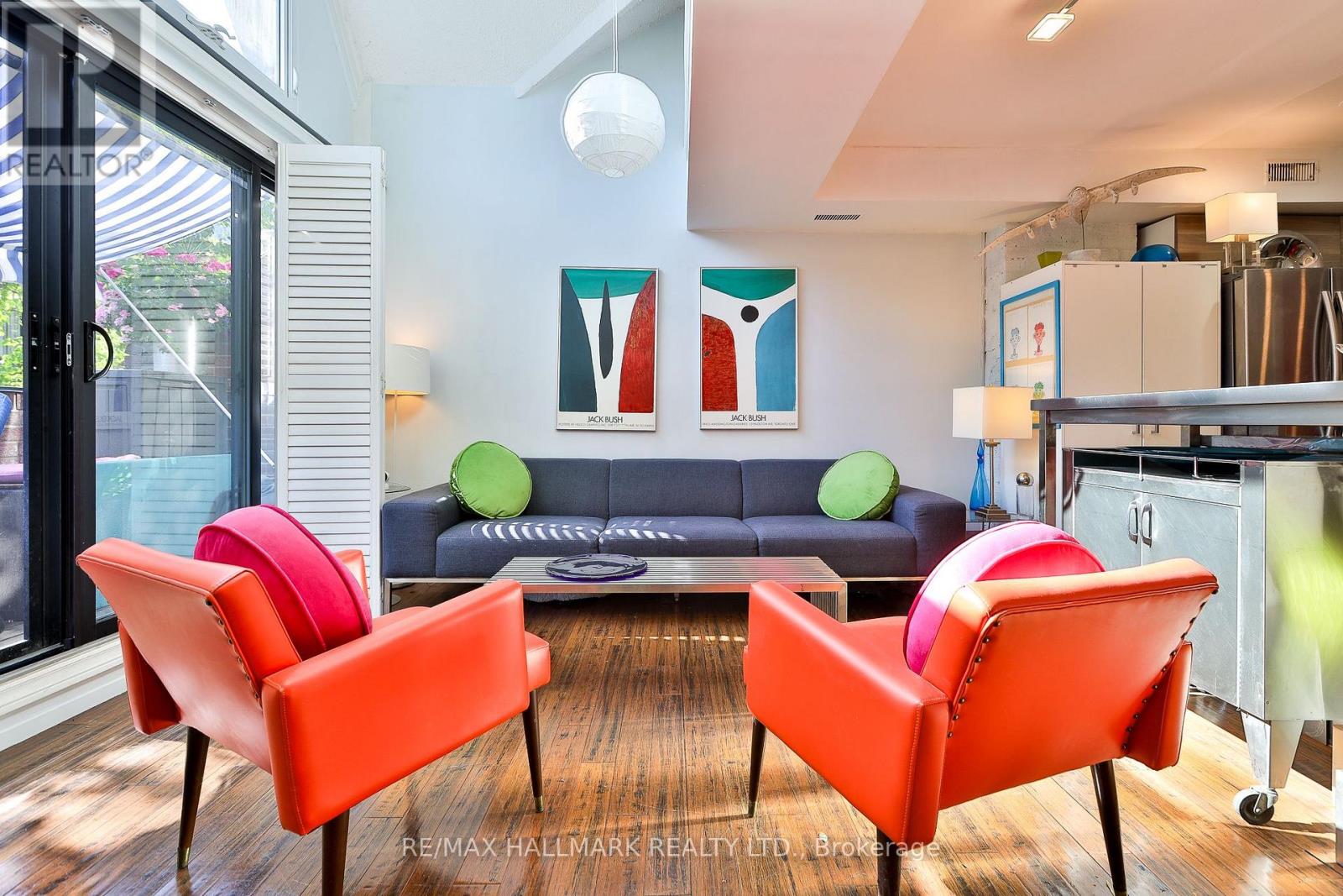#21 17 PEMBROKE STREET - 9