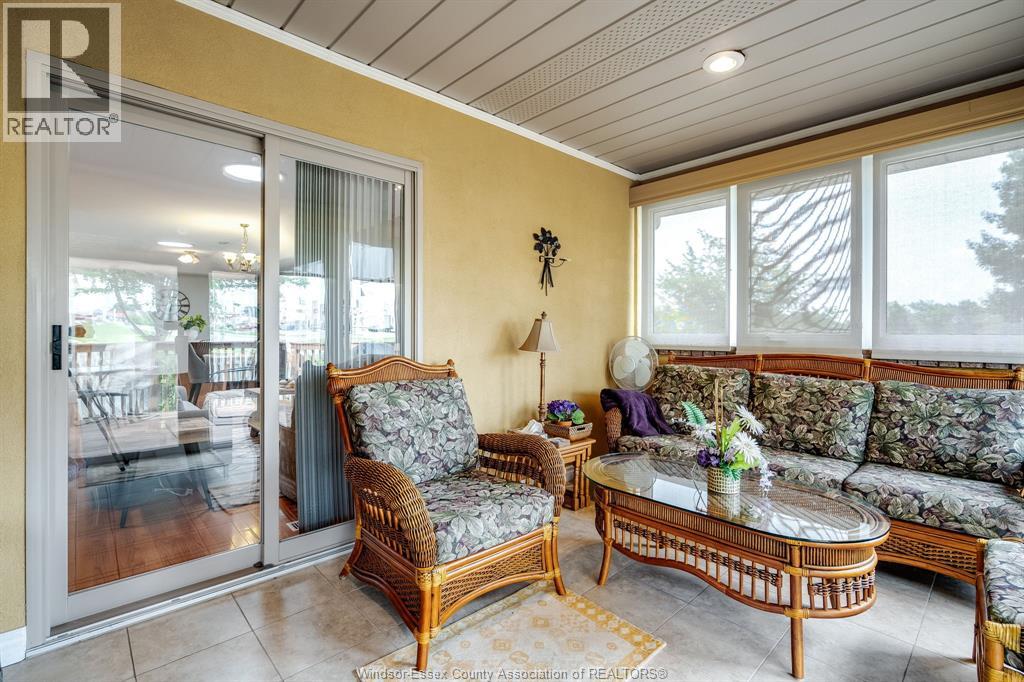 97 Theresa TRAIL - 15