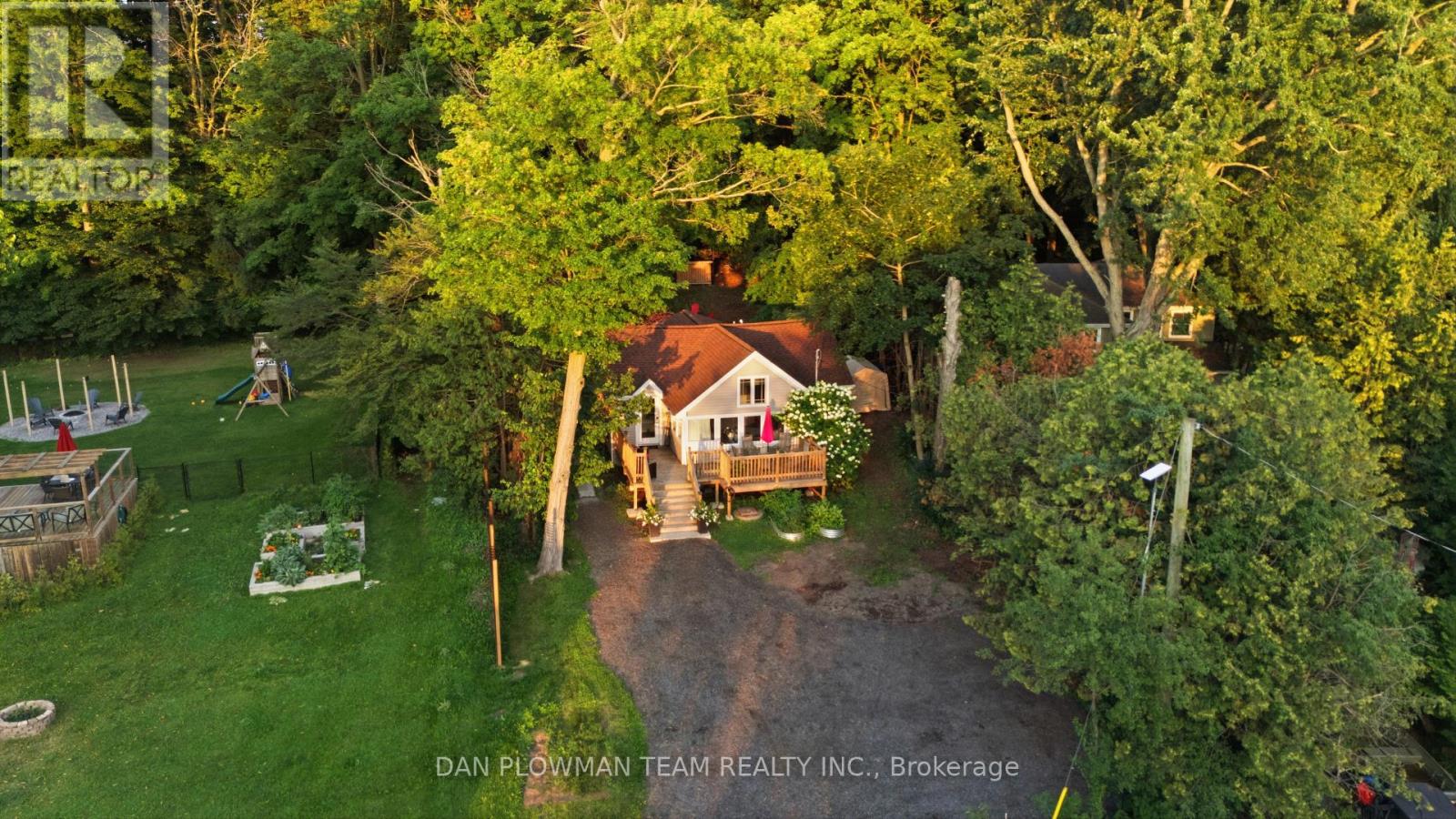 85 WILLIAMS POINT ROAD - 31