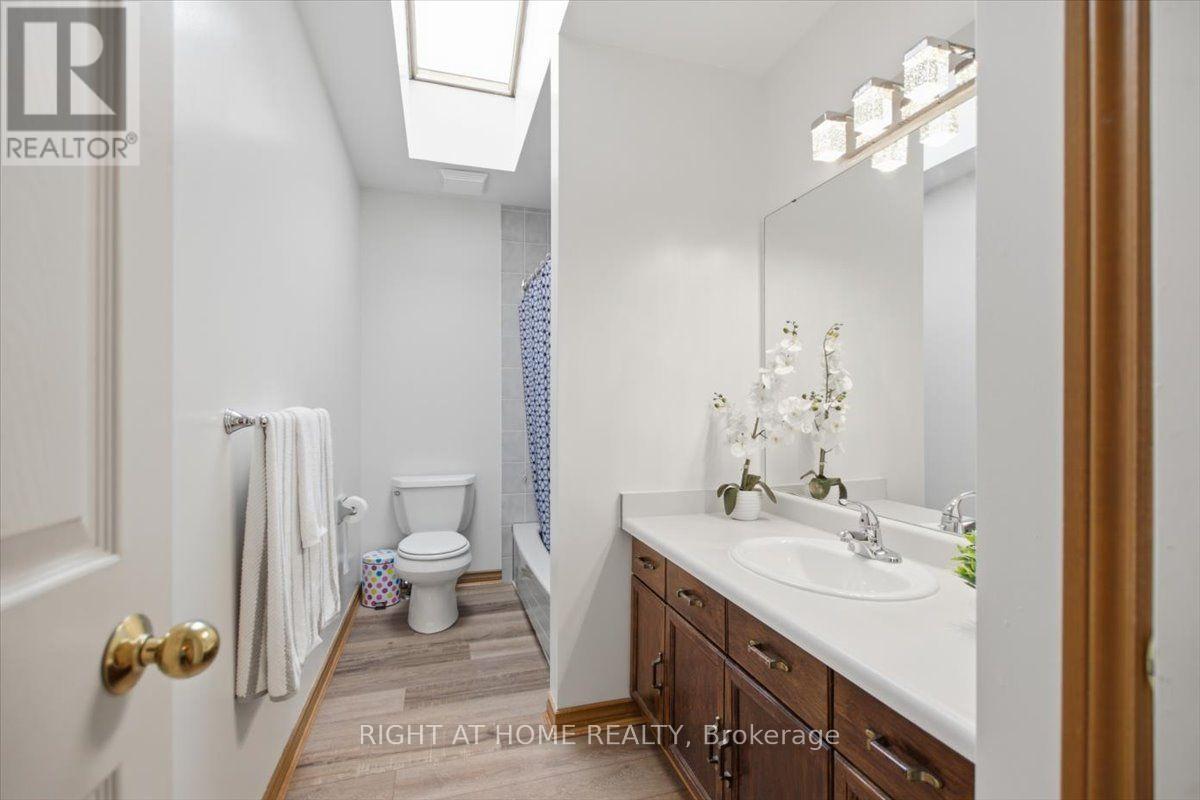 7046 DIANE CRESCENT - Image 26