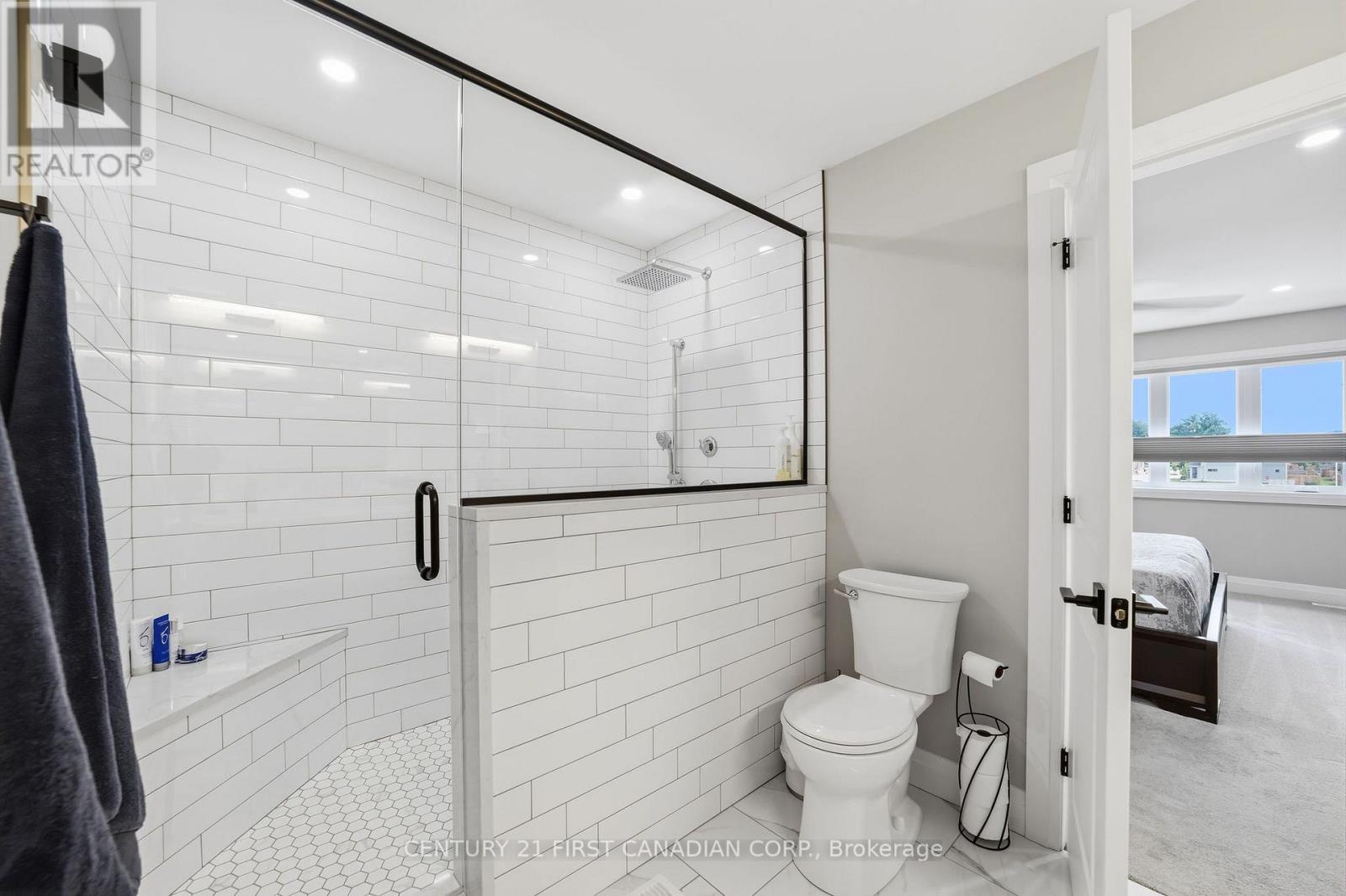 15 NICHOLSON STREET - Image 25