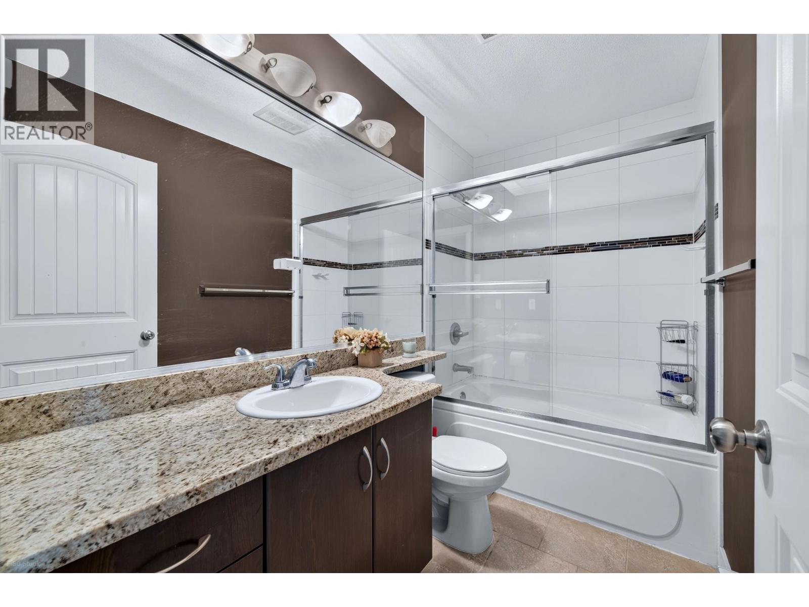 4 Bed, 4 Bath House for Sale in Richmond – 25 7393 TURNILL STREET, Richmond – MLS# R3152352 - Image 23