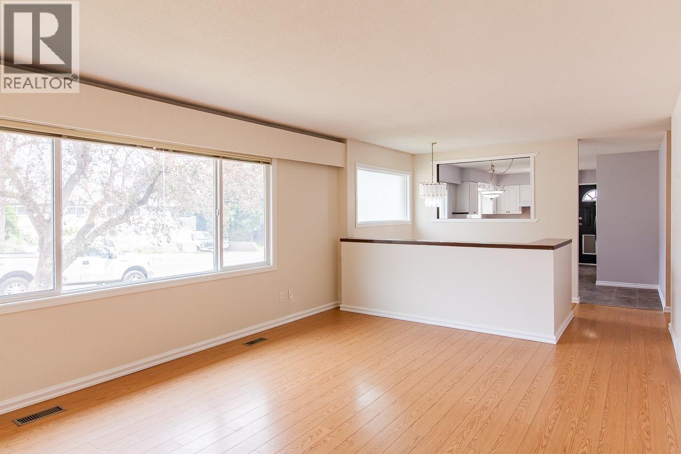 1669 WESTMOUNT Drive - Image 18