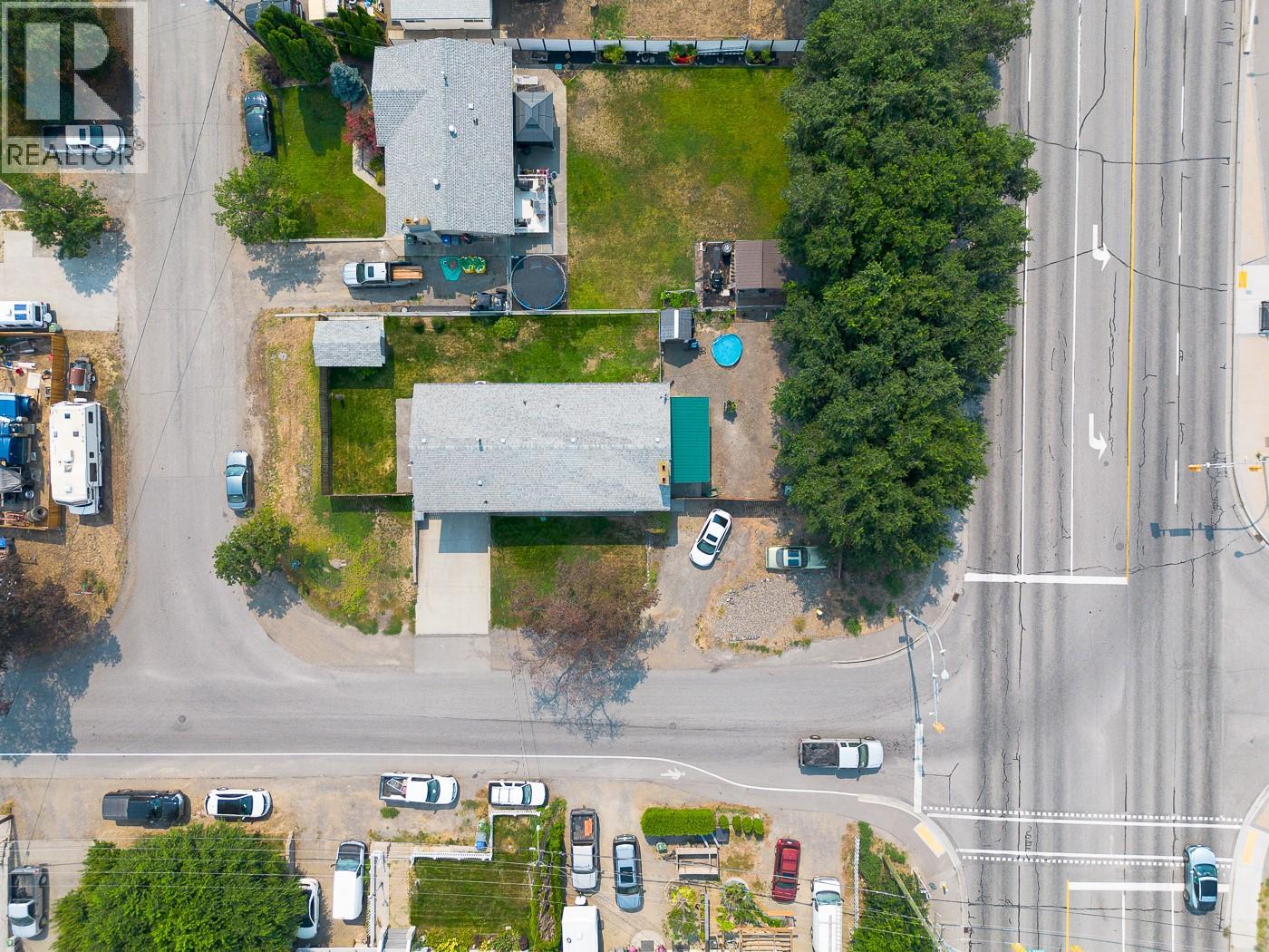 1669 WESTMOUNT Drive - 40