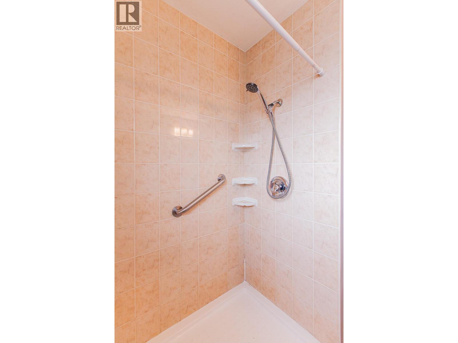 1669 WESTMOUNT Drive - 44