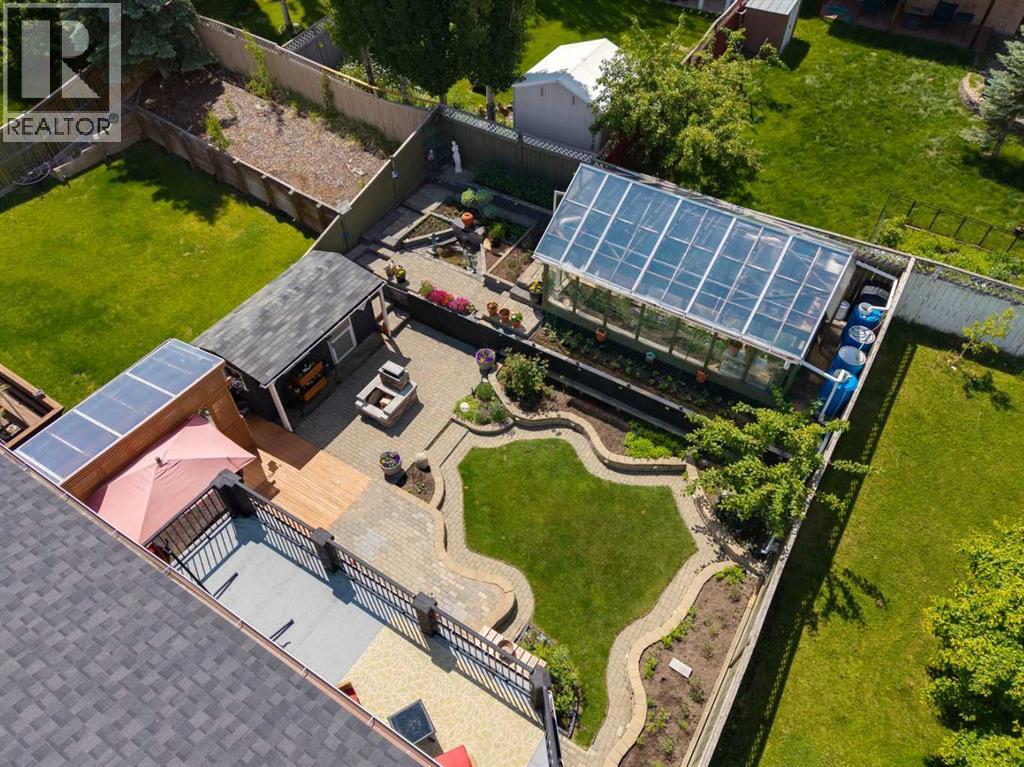 41 Sidon Crescent SW - 43
