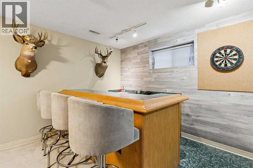 41 Sidon Crescent SW - 41