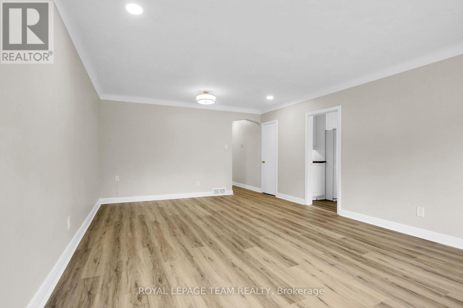 616 WESTVIEW AVENUE - 10