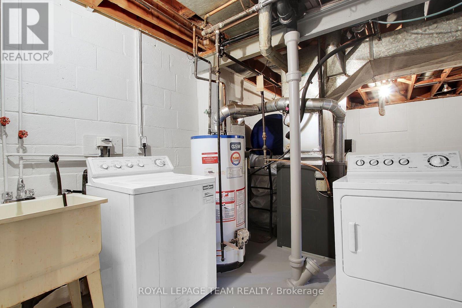 616 WESTVIEW AVENUE - 39