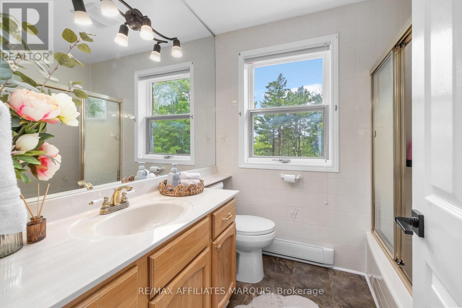 134 KAREN LANE - Image 34