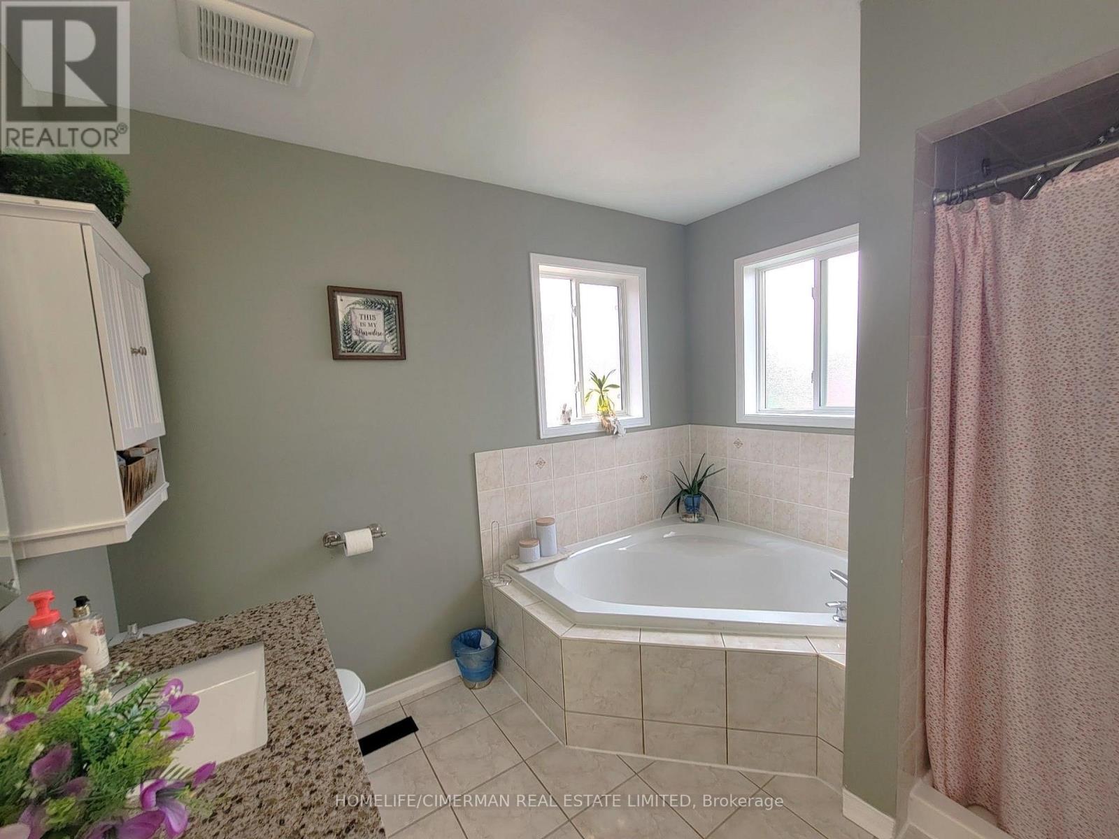 256 MCBRIDE CRESCENT - 14