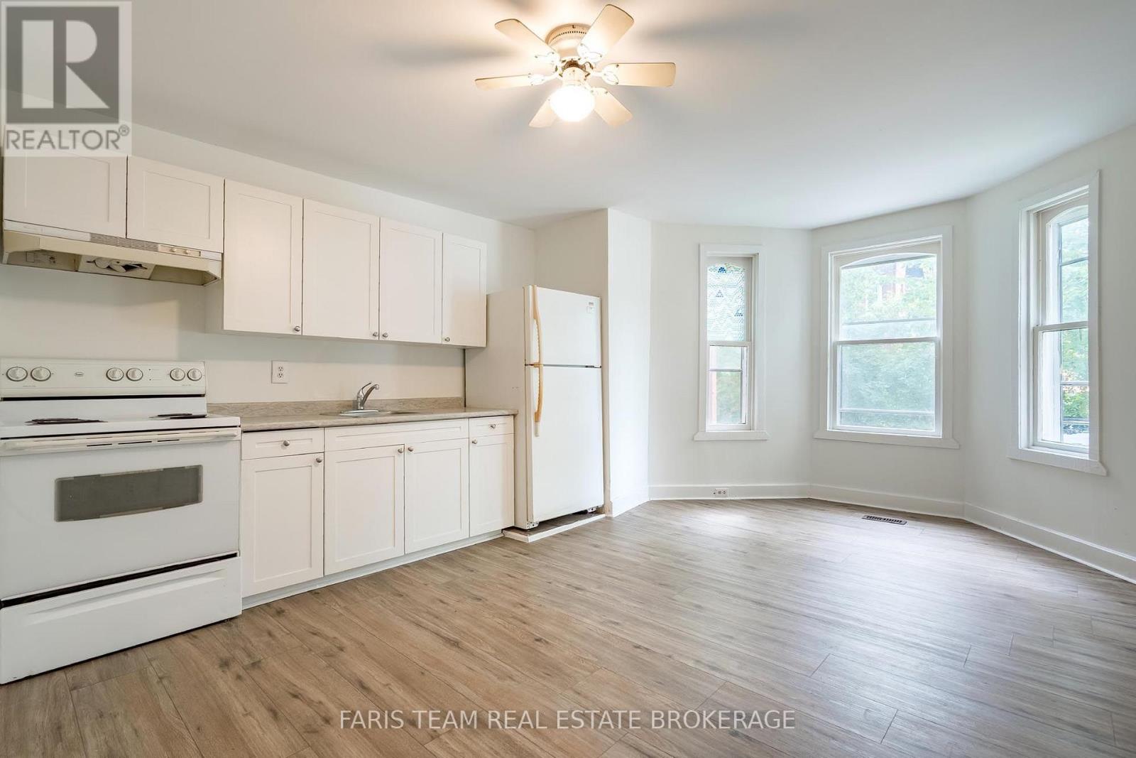 116 ALBERT STREET S - 12