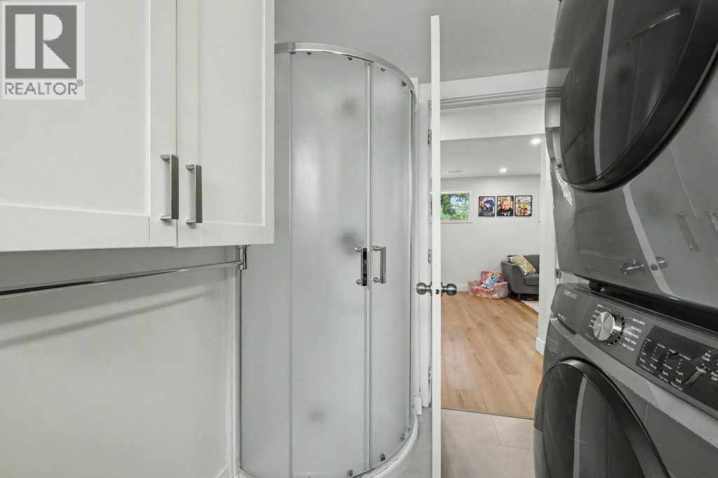 727 120 Avenue SW - Image 32