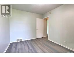 859 Pasqua Street, Regina, SK S4T4K7 Photo 9