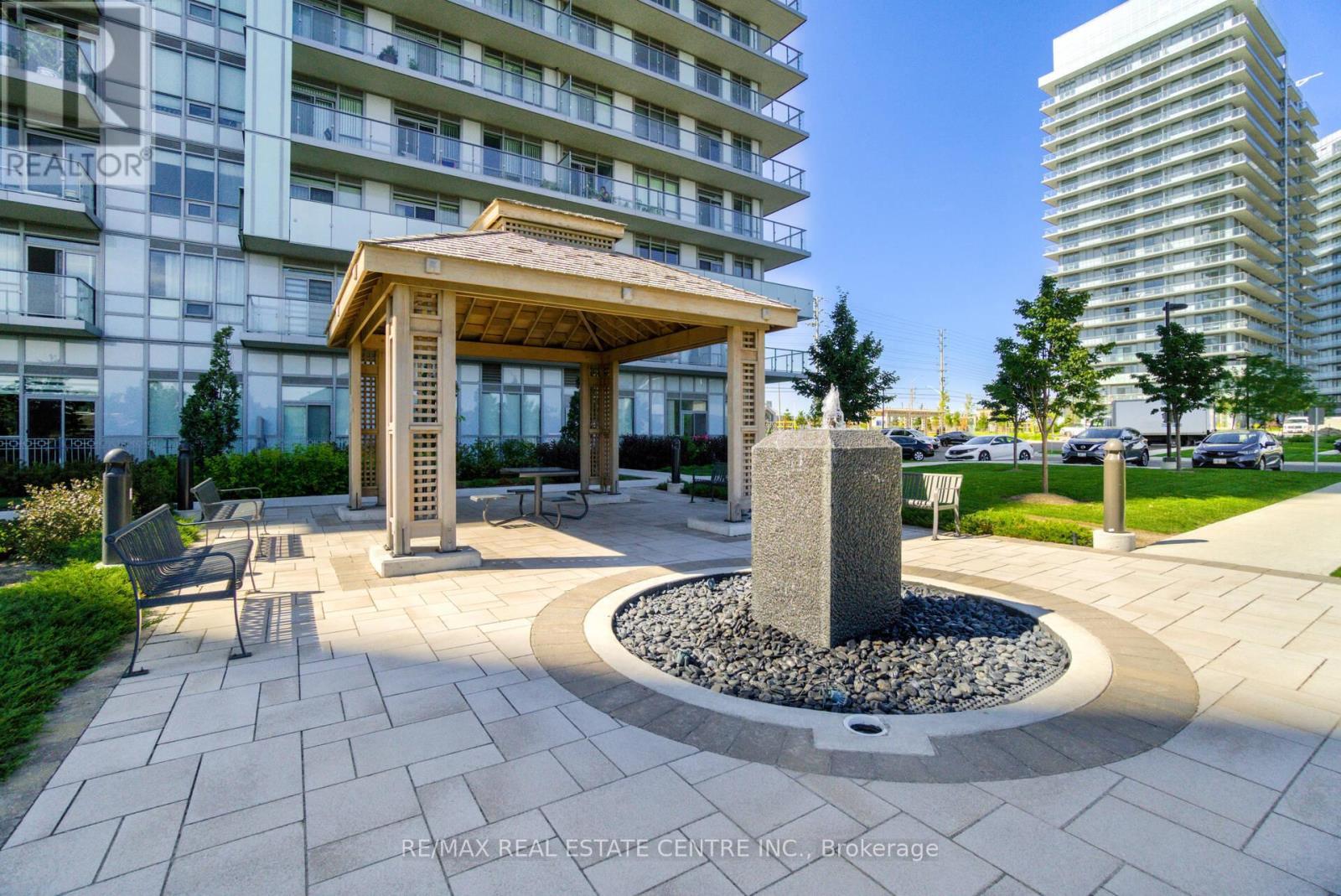 #802 4677 GLEN ERIN DRIVE - 48