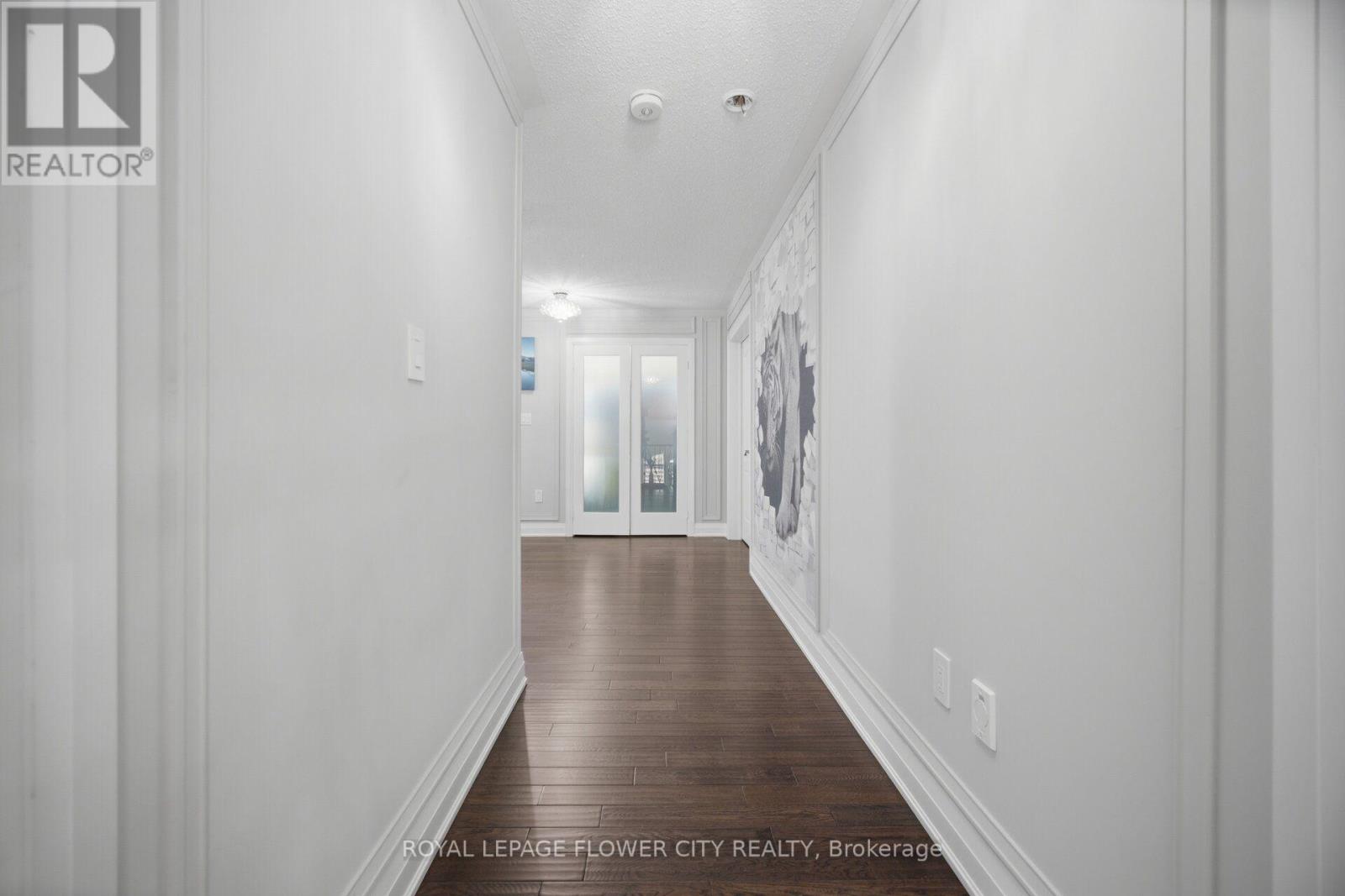 93 JOHN CARROLL DRIVE E - 24