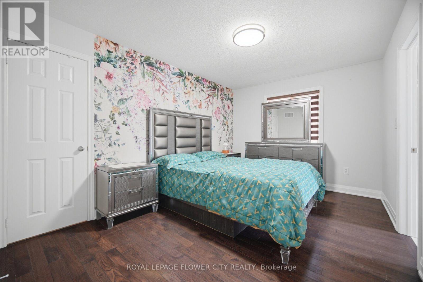 93 JOHN CARROLL DRIVE E - 30