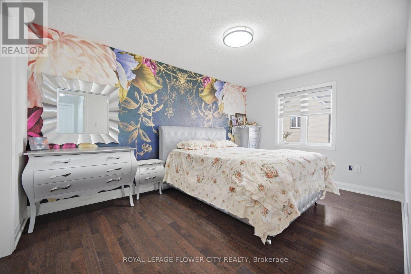 93 JOHN CARROLL DRIVE E - 39