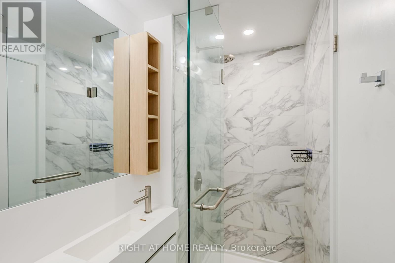 #908 1100 SHEPPARD AVENUE W - 26