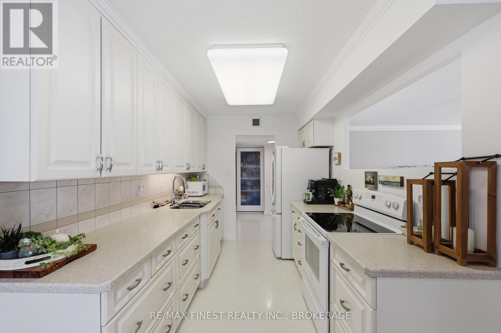 #608 185 ONTARIO STREET - Image 12