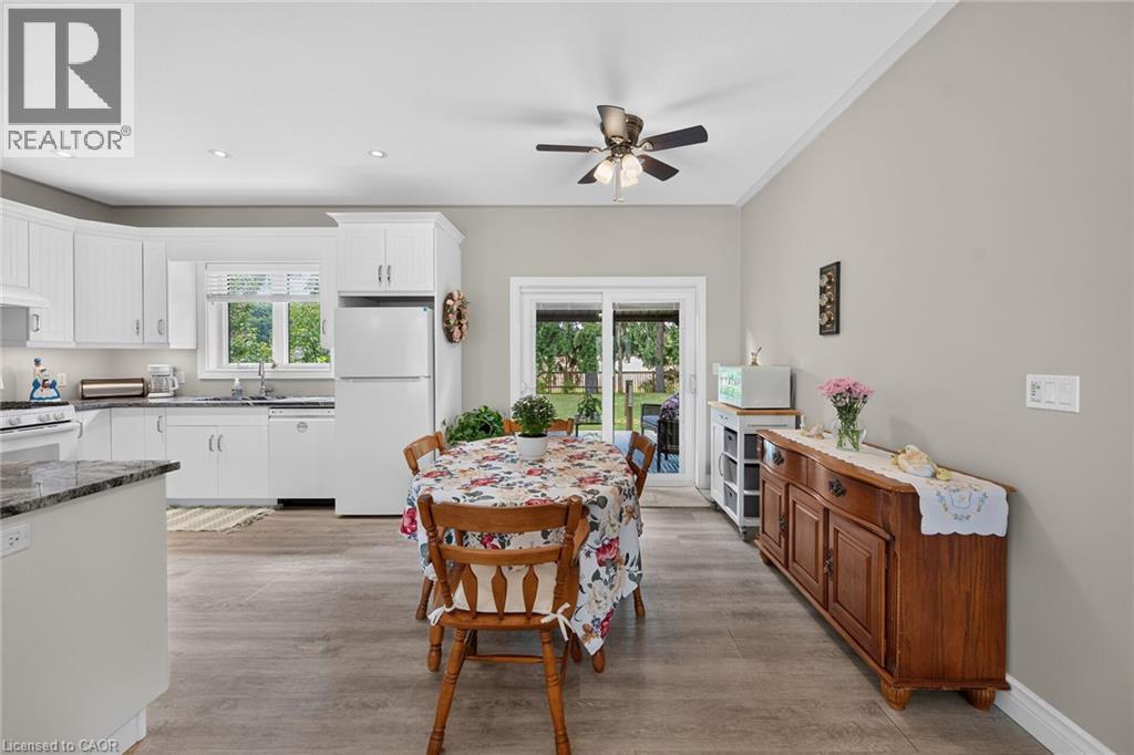 26 STONEBRIDGE Place - 11