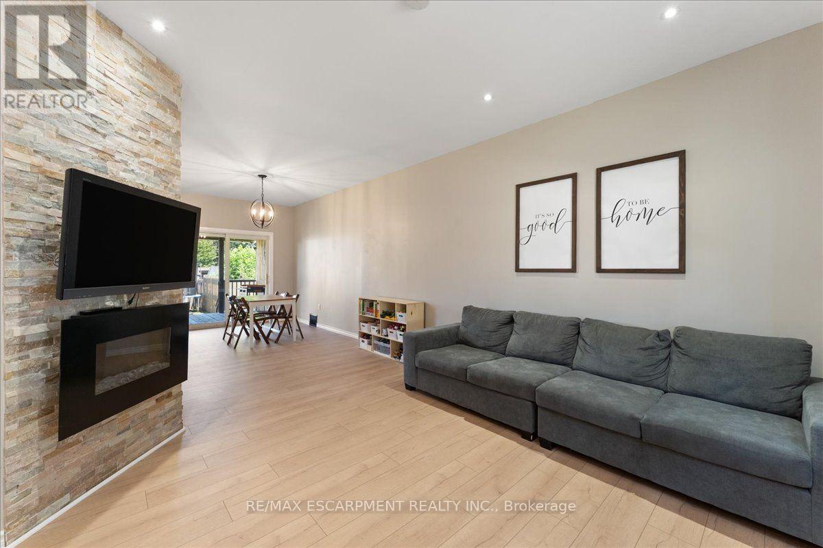 11 PRIMROSE AVENUE - 5