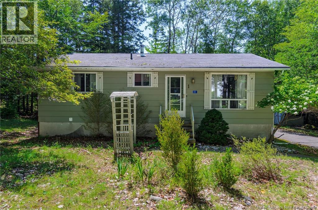 1 Parkwood Drive, Quispamsis — photo 2