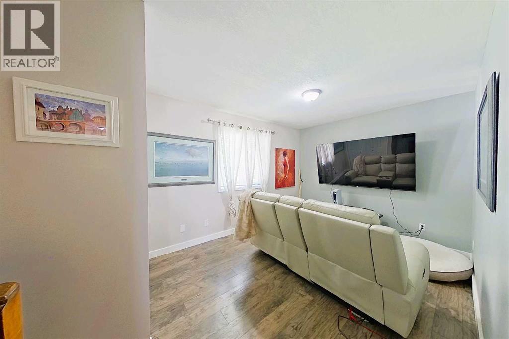 125 10 Street - Photo 11