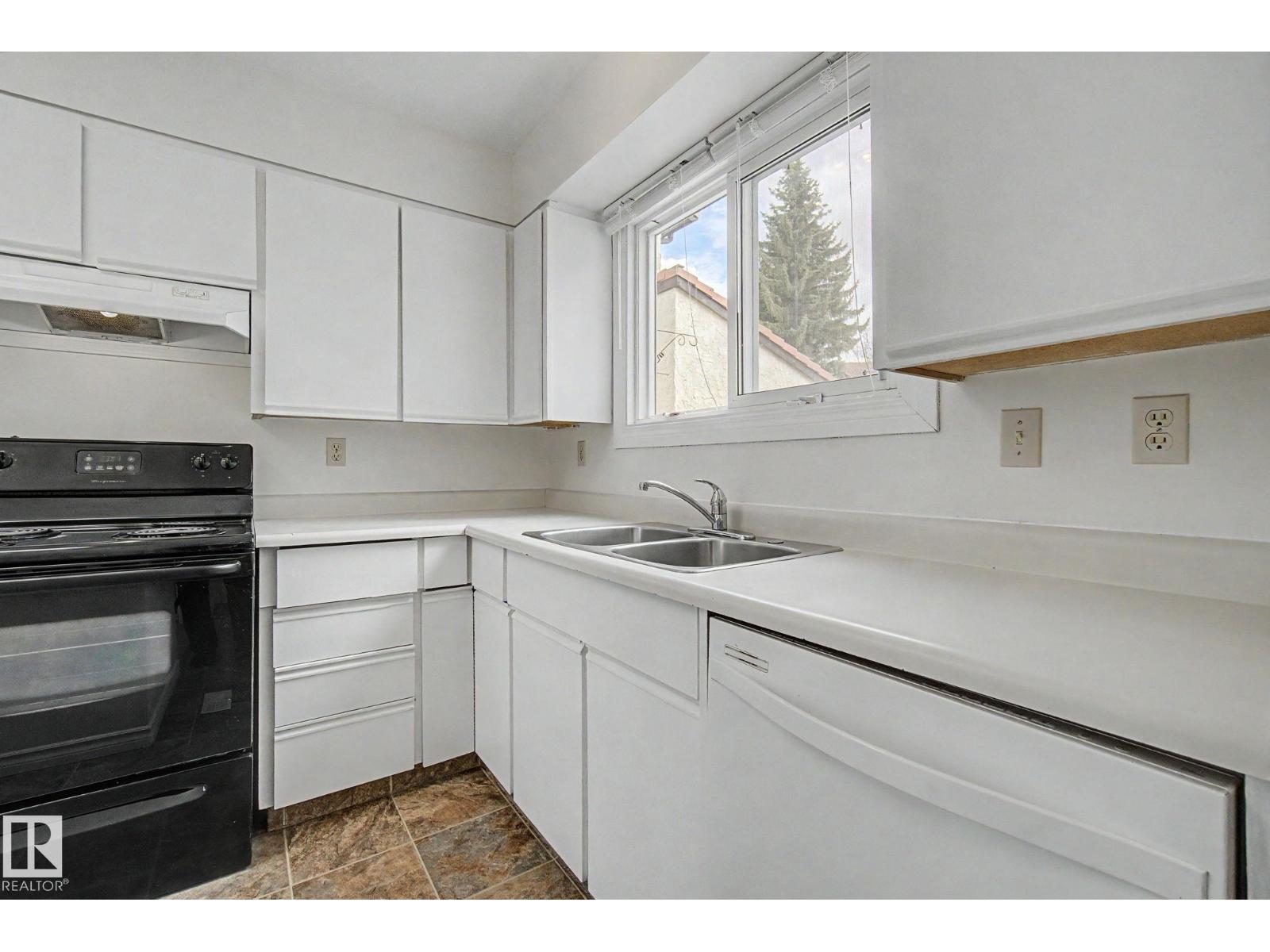 2932 36 ST NW - 11