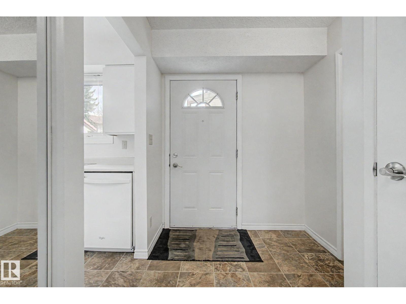 2932 36 ST NW - Image 13