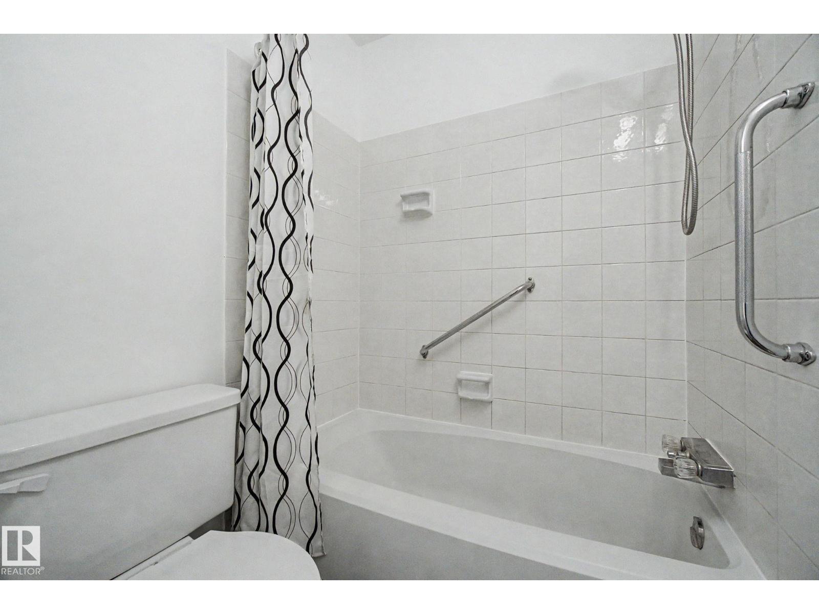 2932 36 ST NW - 26