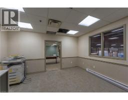 75 Plant Farm Boulevard Unit# 1, Brantford, ON N3S7W3 Photo 17