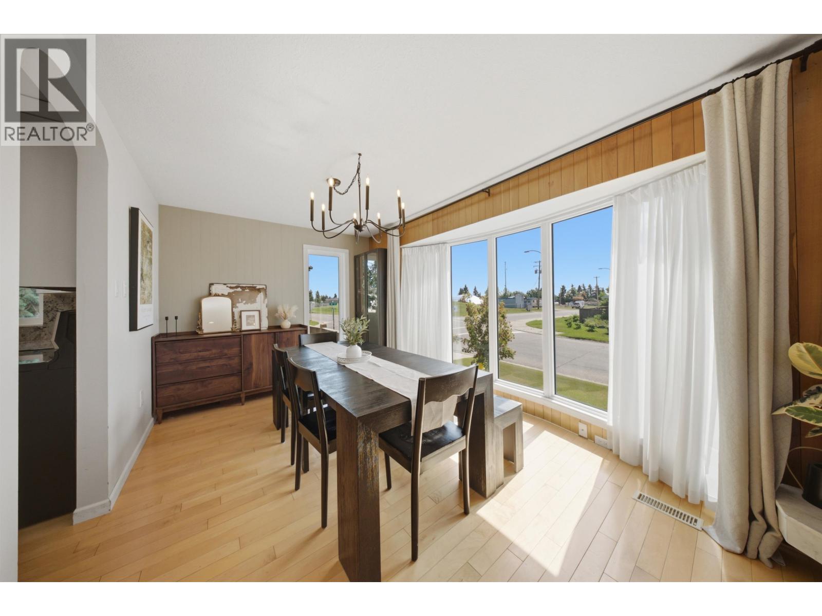 10604 106 AVENUE - 8