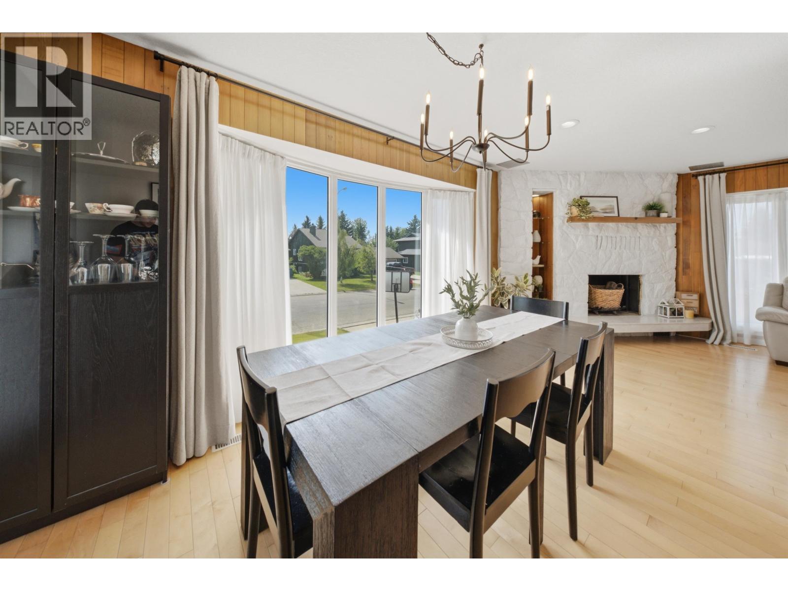 10604 106 AVENUE - Image 9