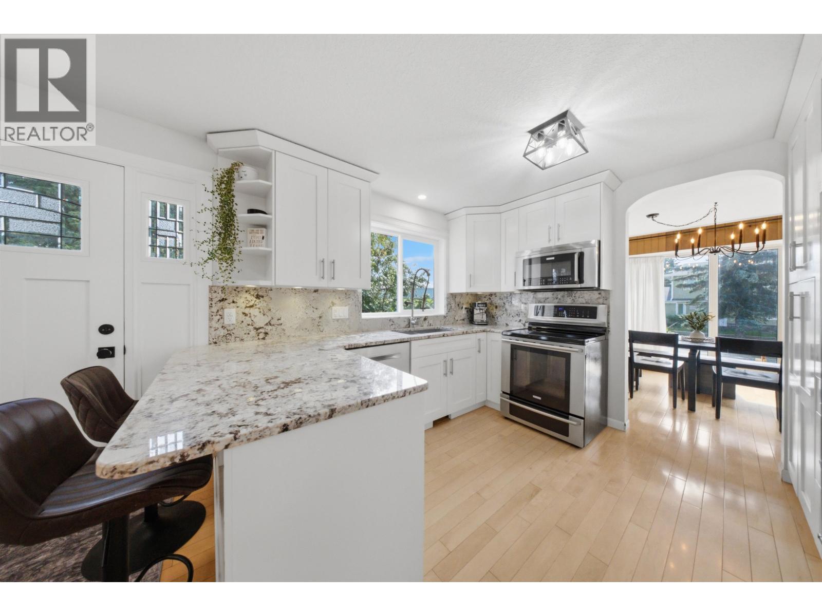 10604 106 AVENUE - 11