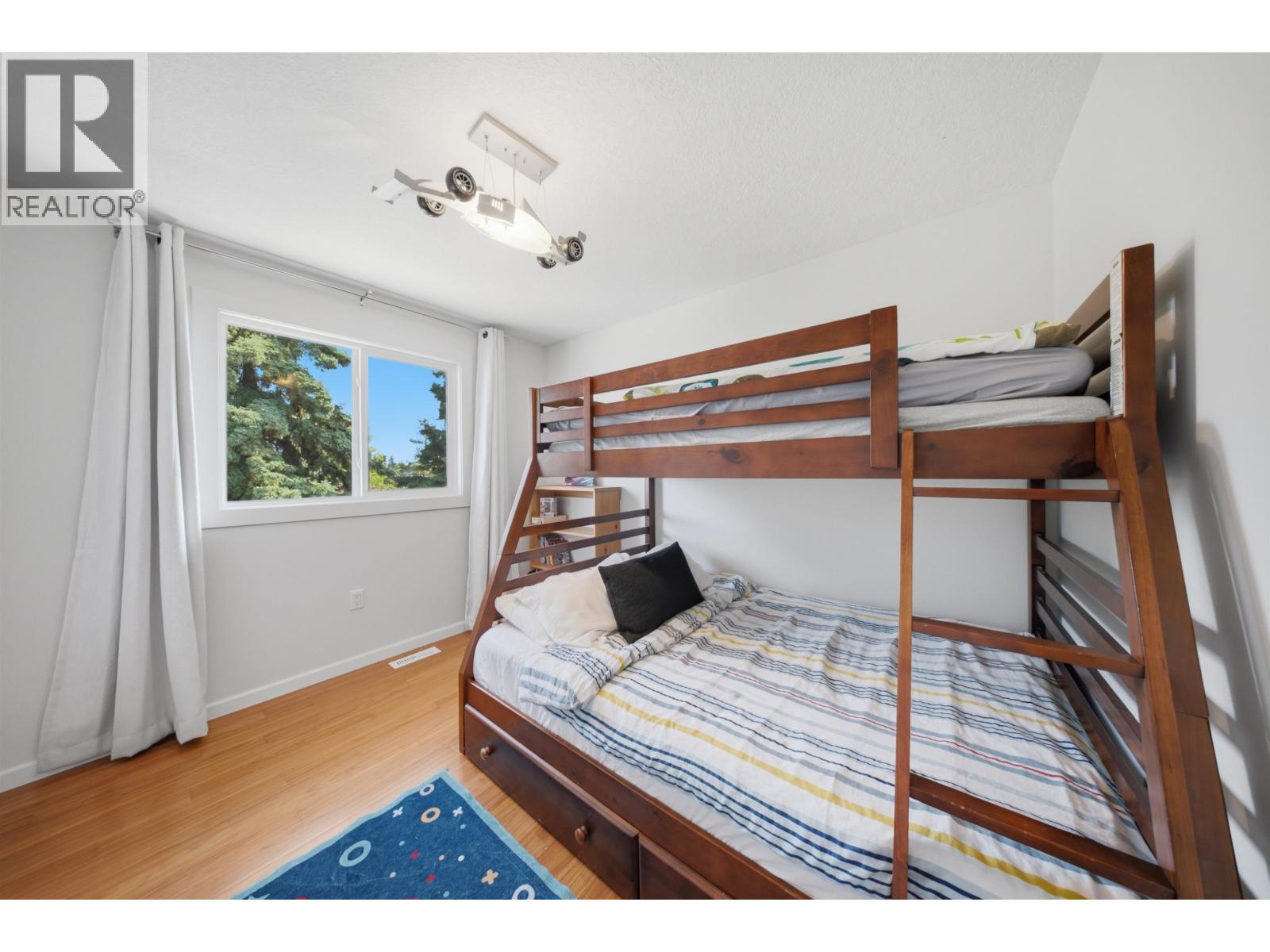 10604 106 AVENUE - 25