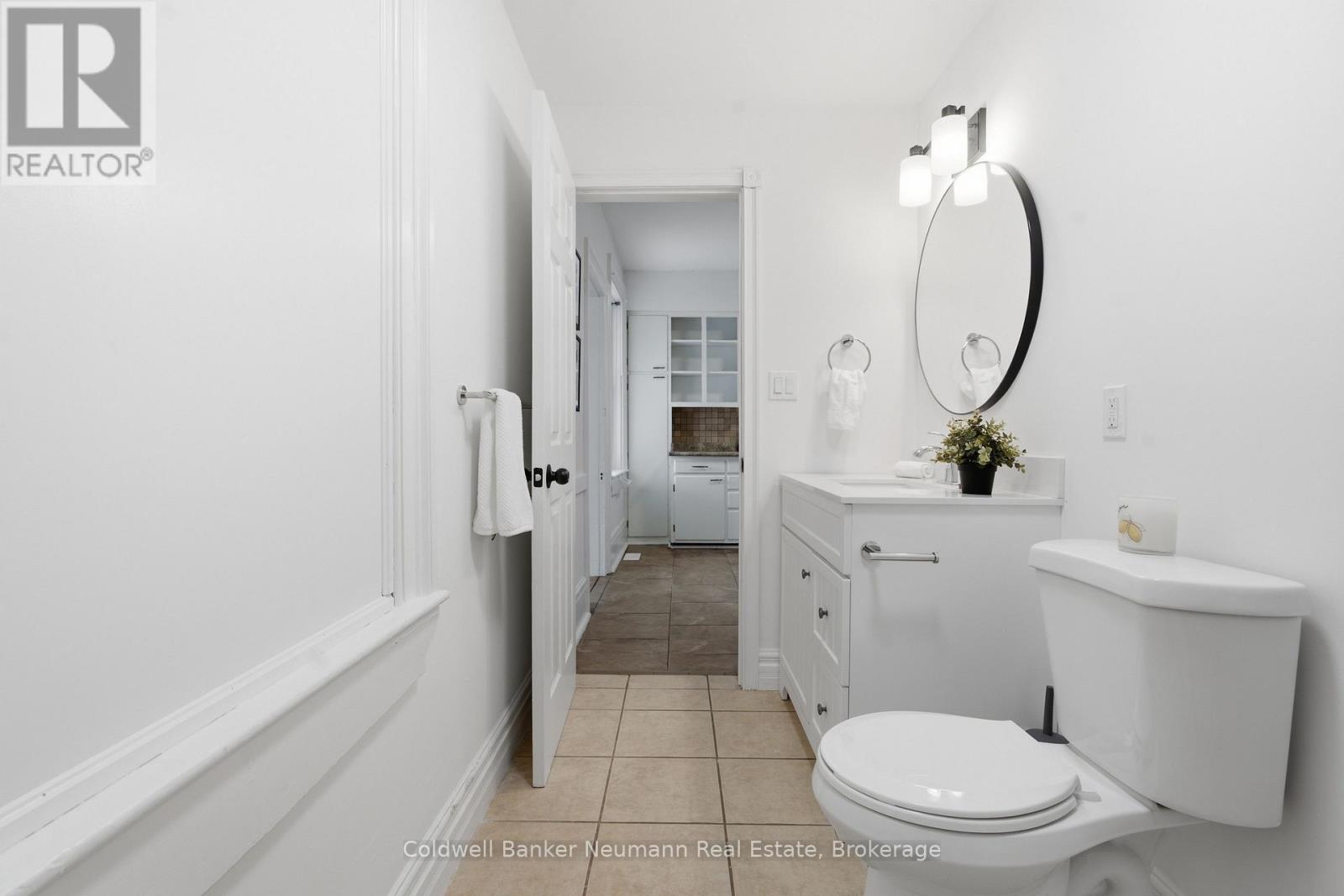 179 ELIZABETH STREET - 35