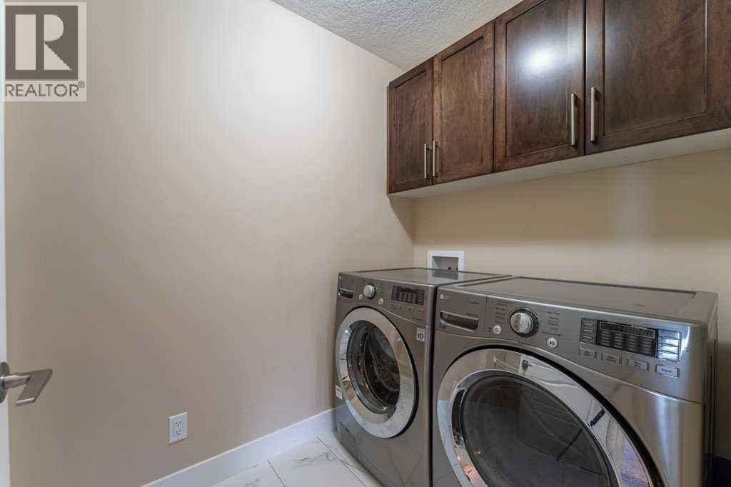 1241 Westmount Drive - Photo 27