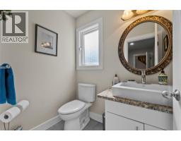 2049 Tremerton Drive, Kamloops, BC V2E2L1 Photo 25