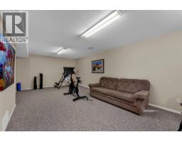 2049 Tremerton Drive, Kamloops, BC V2E2L1 Photo 37