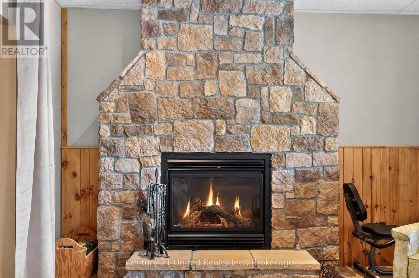166 GOLDEN SHORES ROAD - Image 37