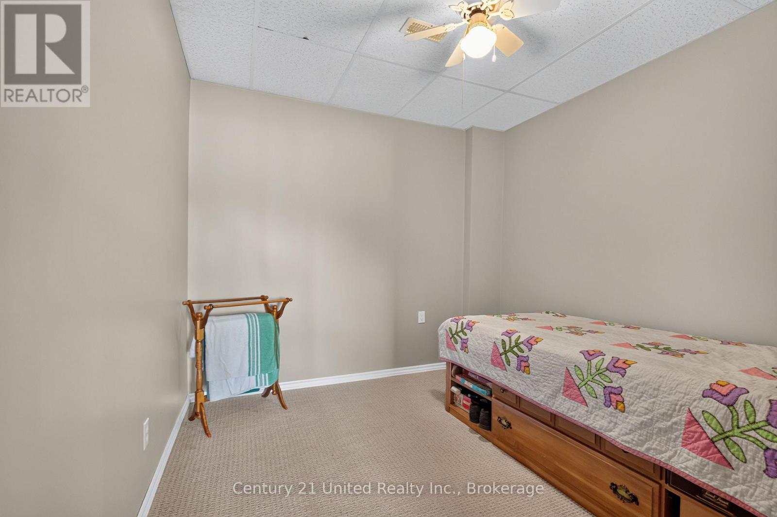 166 GOLDEN SHORES ROAD - Image 41